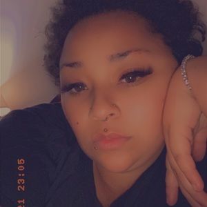 Meet your Posher, Mackenzie